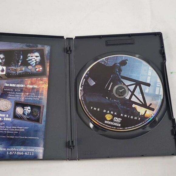 The Dark Knight DVD Christian Bale Heath Ledger Widescreen - Picture 2 of 3